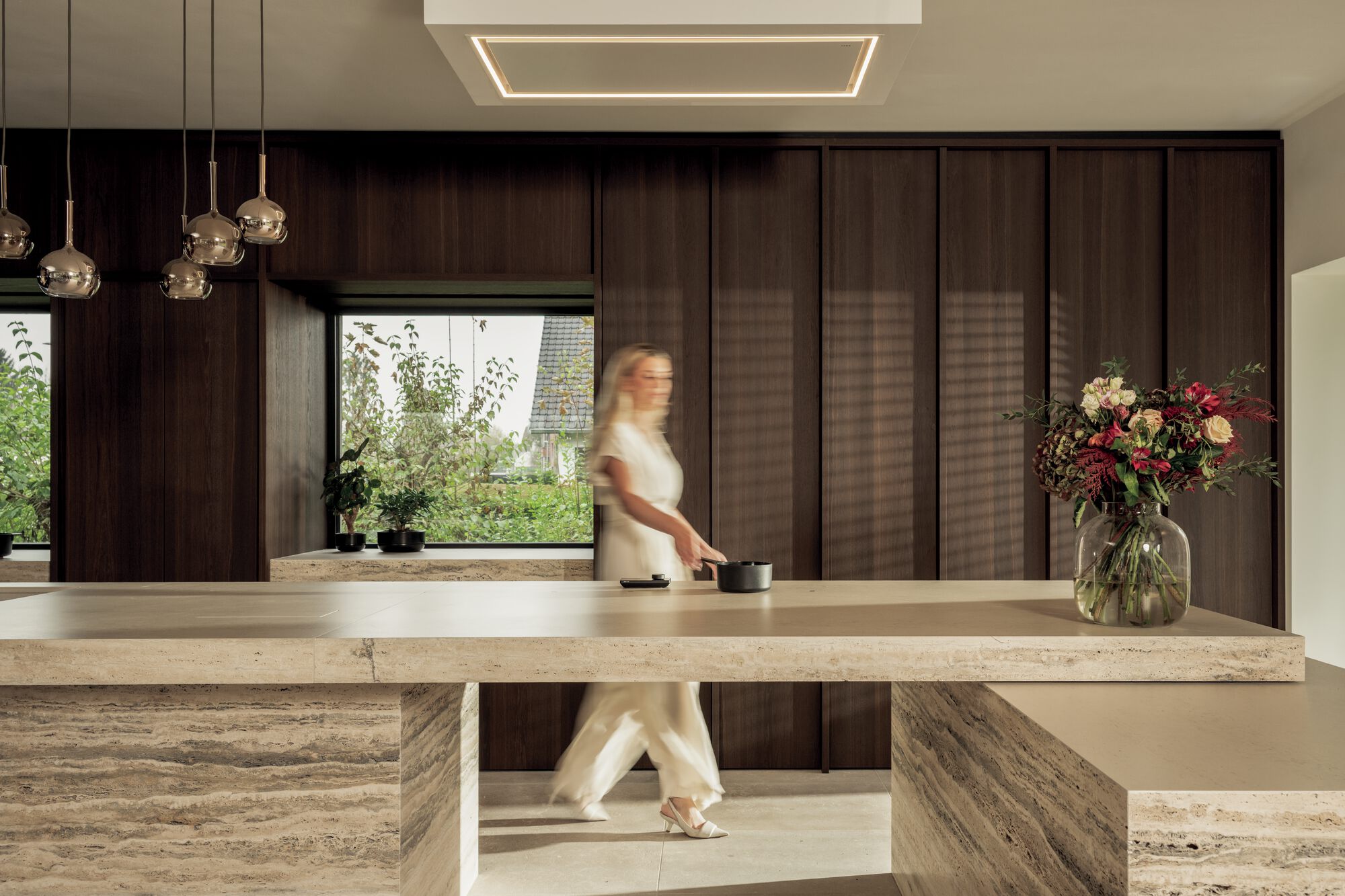 53007 C0 Novy Undercover Ambient 77